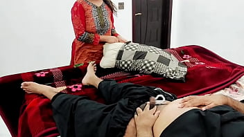 Desi Stepbrother Flashing Dick To His Stepsister Than Having Anal
