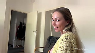 Stepsister and stepmom give deep-throat blowjob