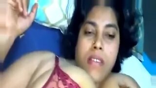 Desi auntie's big tits get pounded by neighbor on webcam.