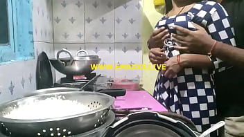 Indian Bhabhi Cooking in Kitchen and Fucking