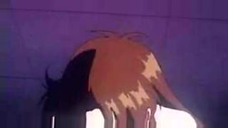 Uma personagem de anime andrógina explora sua sexualidade em um hentai de desenho animado.