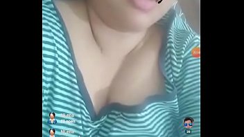 Chinese BBW insatiable on webcam