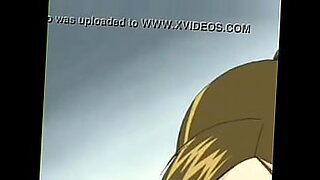 激烈的性爱场景中的Hentai视频。