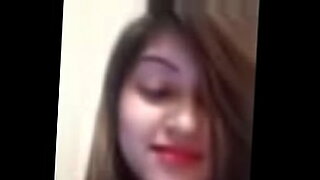 Un video sensuale di Assamese con un tocco virale.