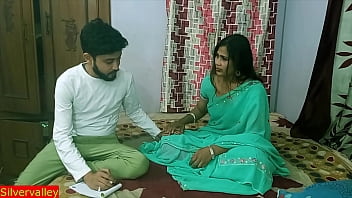 Indian sexy madam training her exclusive schoolgirl how to romance