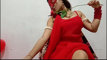 Best Horny Bhabhi From Indian Origin In Red Sari Celebrating