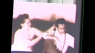 Collection porno vintage mettant en vedette de jeunes interprètes en action