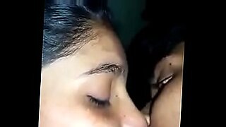 La rencontre érotique d'une sœur indienne sexy avec son amant