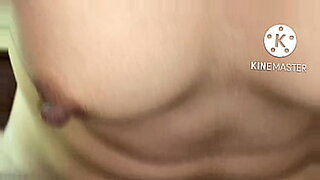 Gepassioneerde HD-seksvideo met een hete Desi-meid.