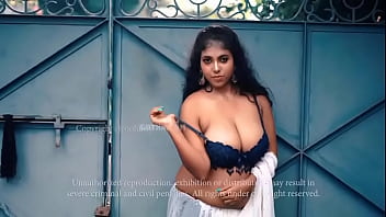 Desi Hot Bhabhi Roohi 17 &ndash_ Naari Magazine Hot Beauty