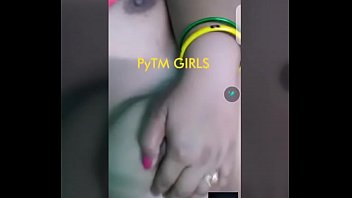 Indian Desi aunty flashing boobs vulva on WhatsApp paytm