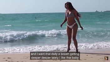 Bosslady Dubai beach super-fucking-hot culo indian nymph
