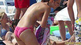Hot Big Boobs Topless Amateur Teens Bikini Beach Voyeur