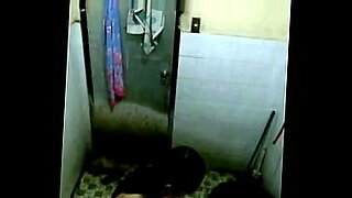 Indonesian girl pees and gets off on it.