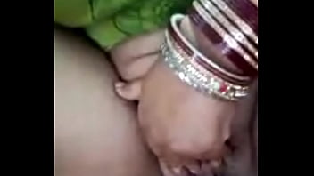 Indian wifey roshni demonstrate fur covered cunny and licking water
