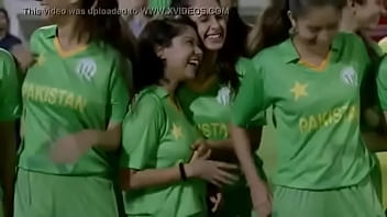 qmobile Boobs fondling scene TVC Pakistani Cricket AD 2016 desi