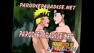 Naruto的Hanabe在情色视频中体验强烈的快感。