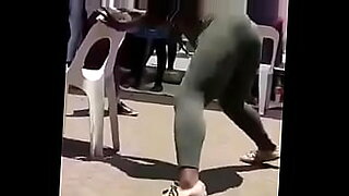 Mzansi Hidden - 隠されたプロットを持つホットな南アフリカのポルノ。