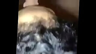 BlackE offre scopate intense in un video con un grosso cazzo nero